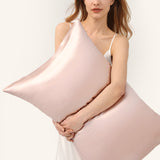 Close-up of ivory Jasmisilk 100% mulberry silk envelope pillowcase