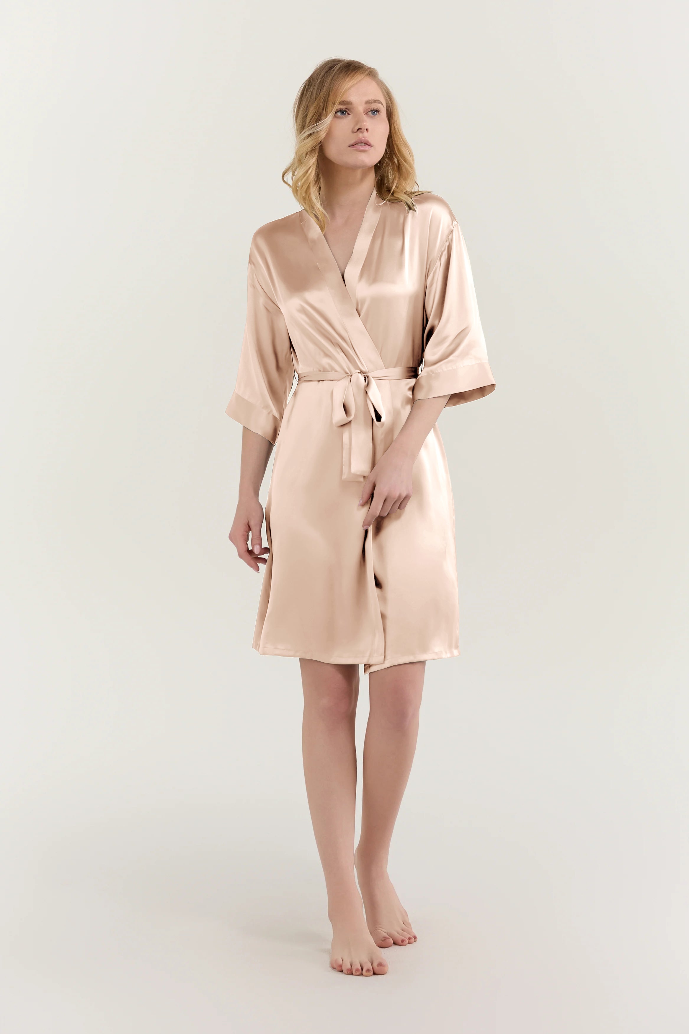 Women’s Pure Silk Mid-Length Robe in Champagne S