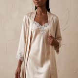 Women's Mulberry Silk Lace Nightgown & Robe Set In Cream