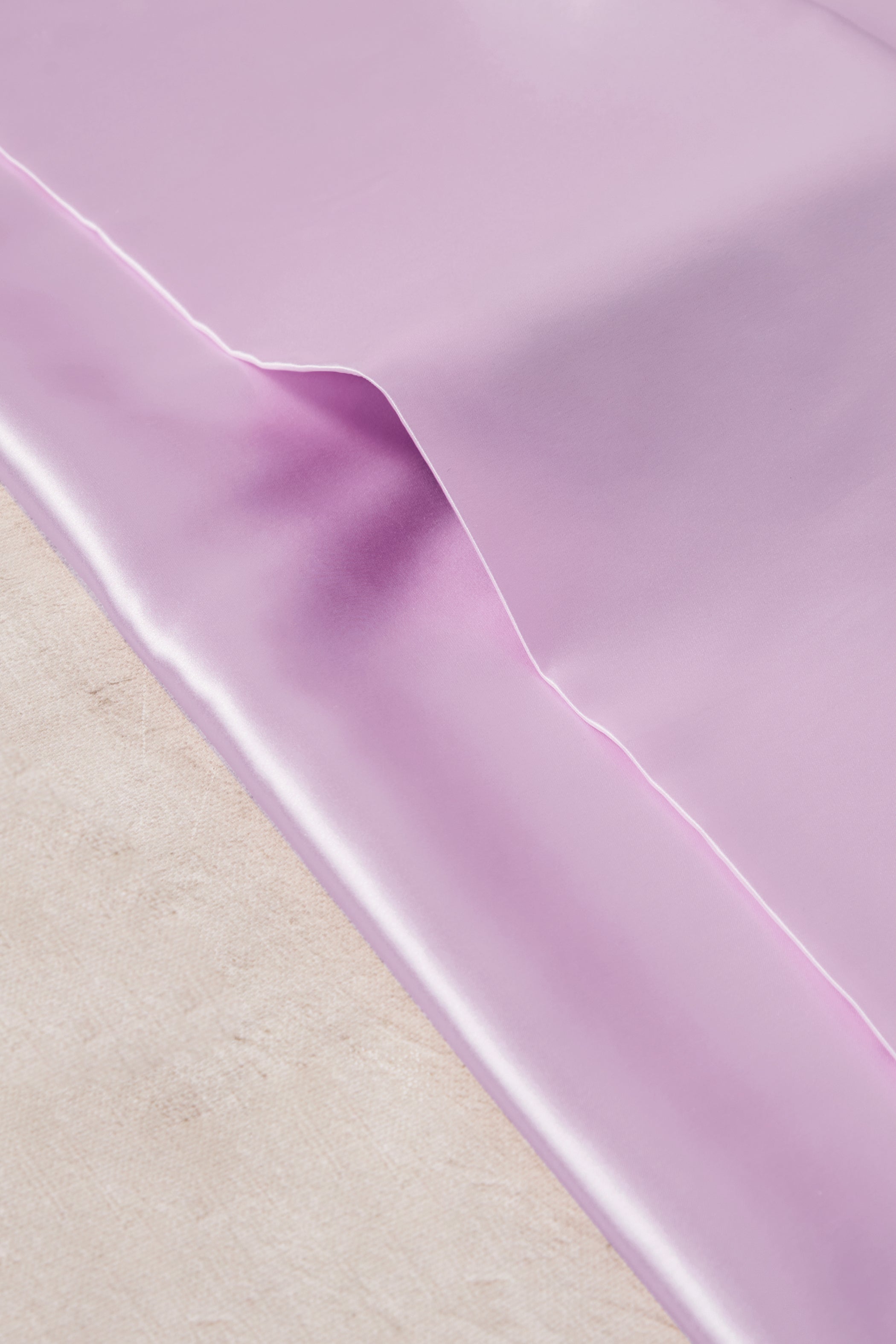 Lavender 22 momme silk pillow cases– smooth and elegant