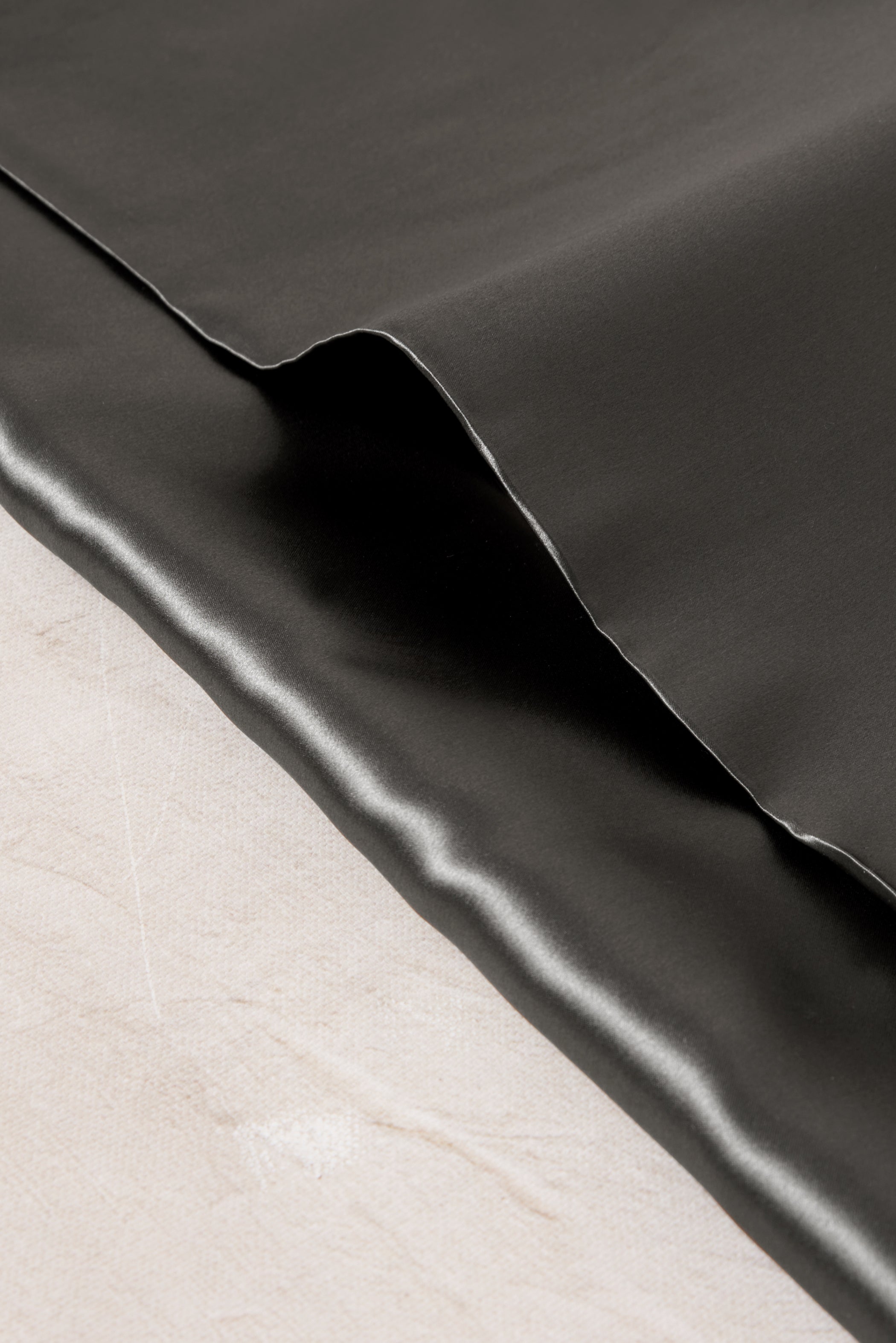 22 momme dark gray mulberry silk pillow cases