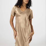 Robe de nuit en soie pour femme, bordeaux rouge