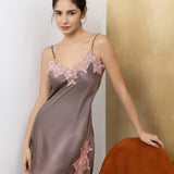 Chemise de nuit sexy en pure soie fendue en dentelle