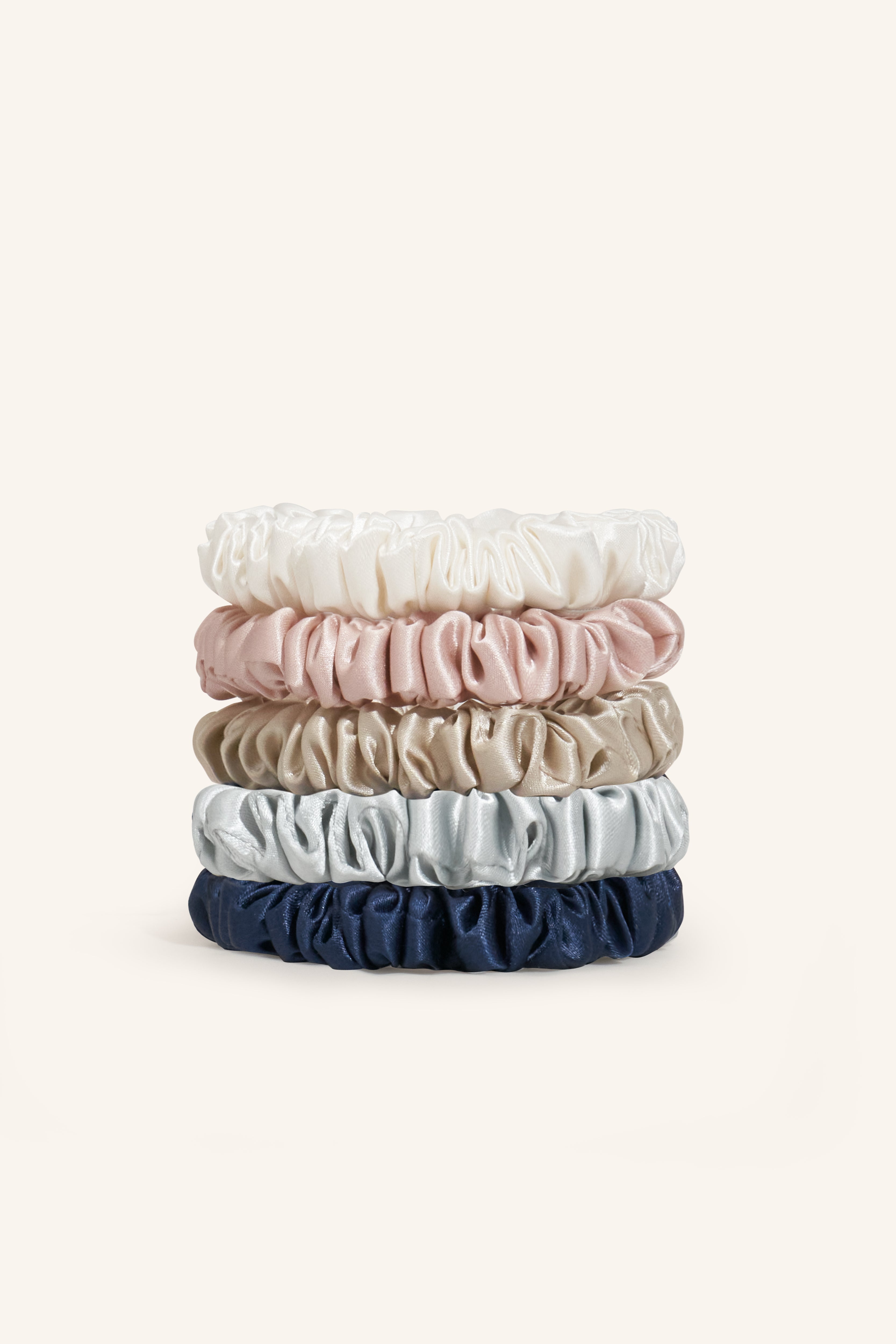 Skinny Silk Scrunchie – Ultra-Thin Elegance