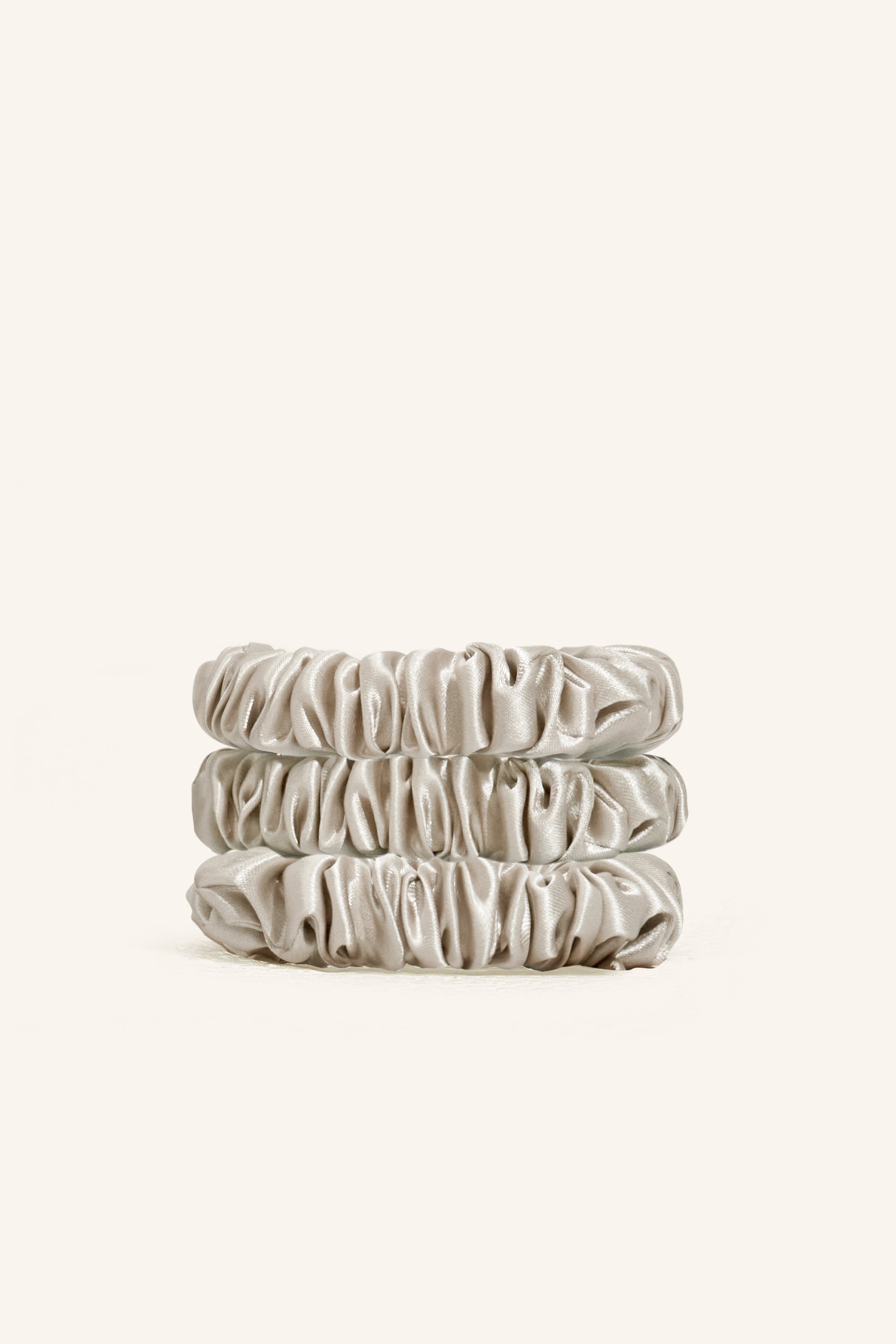 Skinny Silk Scrunchie – Ultra-Thin Elegance